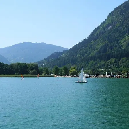 Appartamento Waterfront For 8 Persons With Free Parking Ostriach