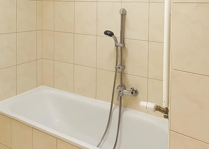 Waterfront For 8 Persons With Free Parking Apartament *